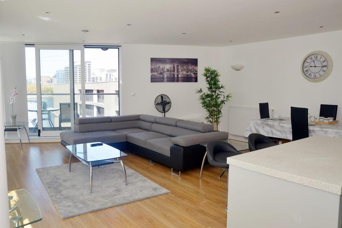شقة Excel Luxury Flat لندن المظهر الخارجي الصورة
